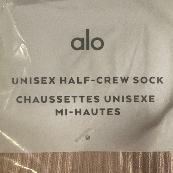 Alo Pink Quartz Half-Crew Logo Socks - Picture 2 of 4